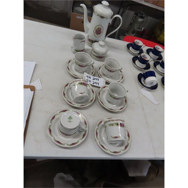 JL Menau German Democratic Republic 15 pc Tea Set