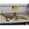 Image 1 : 2 Man Log Carrier 82" Long, 3 Wood Handles + 1 