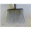 Image 3 : Antique 14 Tine Hay Rake - Would Be Amazing Hot 