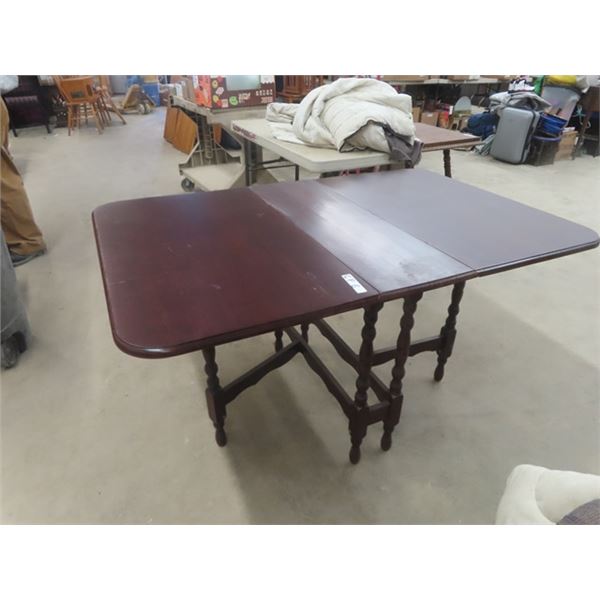 Gate Leg Table - Extended Size 30" x 35" x 55" 