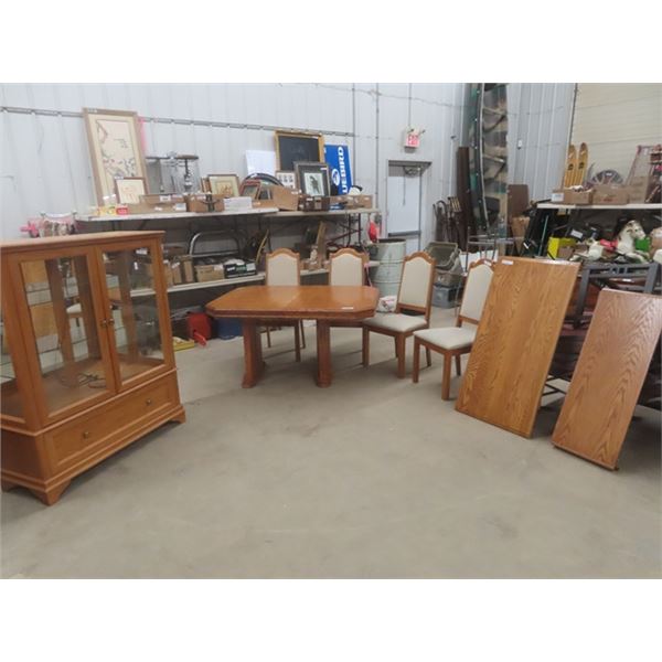 Oak Dining Room Suite ; Table 30" x 41" x 54" with (2) 