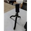 Image 3 : Targus Tripod, Targus Monopod, Cell Phone Stand