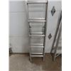 Image 4 : 6' Aluminum Step Ladder, 9'6" Aluminum Extension