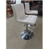 Image 2 : 2  Bar Stools with Adjustable Height