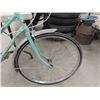 Image 2 : Village Road King 3 Speed Ladies Bike 26 " 