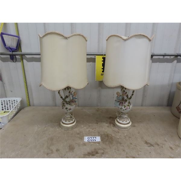 Pair of Matching Table Lamps - Ceramic with 