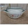 Image 2 : 2 Pyrex Ovel Covered Casserole + Pyrex Oval 2 