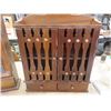 Image 3 : 2 Wooden Spice Racks + Assorted Kitchen Knives