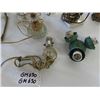 Image 5 : Assorted Lamp Parts ; Heavy Brass Wall Scone, Table Lamp Bases, 