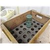 Image 5 : Early-Old Coca-Cola Crate with Bottle - has crack & Photo