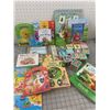 Image 1 : VINTAGE CHILDREN'S PICTURE BLOCKS AND BOOKS