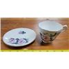 Image 8 : 5 China Cups & Saucers (no chips)