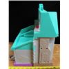 Image 3 : Fisher Price playhouse - great condition