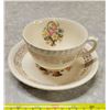 Image 20 : Very Pretty Vintage Dishes - 35 Pieces & 3 Pieces of another Vintage Pattern