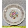 Image 23 : Very Pretty Vintage Dishes - 35 Pieces & 3 Pieces of another Vintage Pattern