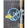 Image 4 : Penn Deep sea fishing reel #49 (US) on Algonquin rod (Canada made)