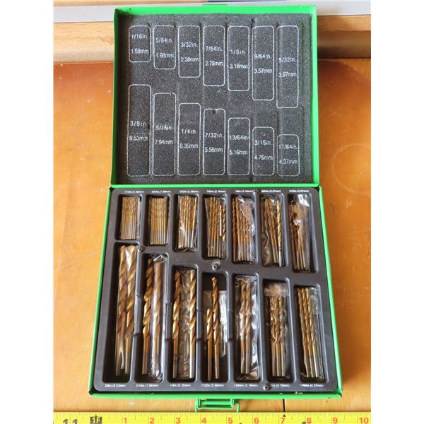 Still Threads Bit Kawasaki drill bit set with metal case - most bits are still in plastic ...