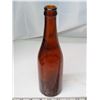 Image 2 : Embossed brown bottle "Cervegeria Venezolana DE- Maiquetia