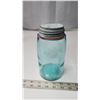 Image 2 : Vintage 1909-14 BALL Aqua Glass Mason Jar - Zinc Lid/seal patent 1858