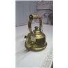 Image 2 : brass kettle/teapot