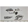 Image 1 : 5 Silver Tone Brooches