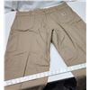 Image 9 : 2 Carhartt work pants - Beige is 42x30 & Brown is 34x32