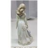 Image 3 : Porcelain Figurine - unstamped