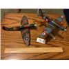 Image 1 : LOT OF 2 MODEL PLANES WITH DISPLAY STANDS