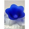 Image 2 : Cobolt Blue Tulip T-lite holders - frosted leaf base (set of 2)  1980's  large 5x6"