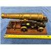 Image 2 : Mini demi-culverin Bronze Cannon replica with accessories