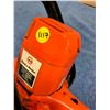 Image 3 : Black & Decker 16” De Luxe Hedge Trimmer