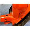 Image 2 : Black & Decker 16” Hedge Trimmer