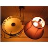Image 4 : 2 lamps - 1 vintage, 1 modern