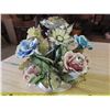Image 2 : Beautiful China flower arrangement table top decoration