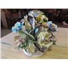 Image 3 : Beautiful China flower arrangement table top decoration