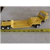 Image 5 : Vintage metal Tonka Semi & Trailer with Bulldozer