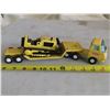 Image 1 : Vintage Metal Tonka Semi & Trailer with Bulldozer