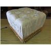 Image 2 : Elegant cushioned foot stool/seat - 18"x18"x16"