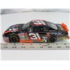 Image 5 : Monte Carlo 400 Rematch Looney Tunes – Robby Gordon #31 – 1:24-Scale Stock Car – Action 10th Anniver