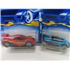 Image 6 : 10 HotWheels cars/trucks – sealed in original packaging