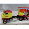 Image 4 : 53 Kenworth “Bull-Nose” Coe Tractor with 35’ Trailer – Die-cast Metal – Red Ryder