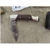 Image 2 : 3 Folding Knives with Holsters - 1 Buck