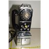 Image 1 : Chicaga automatic electric pay telephone c/w Modern cord