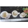 Image 3 : Old Fish Chalkware and Chicken 3pc Measure Set