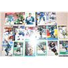 Image 2 : Full box of Hartford Whalers - mint condition