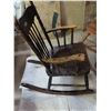 Image 2 : Antique wooden rocking chair