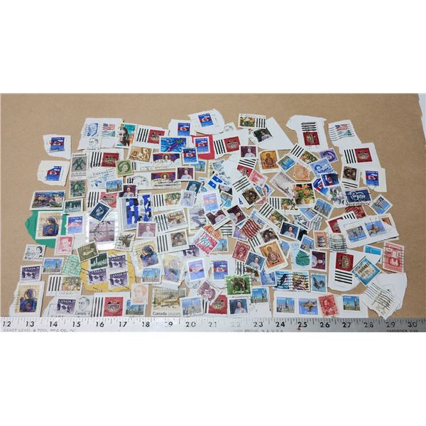 Collection of Canadian stamps - used, assorted