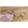 Image 5 : 4 Gold colored costume jewelry rings