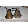 Image 2 : 2 medium cow bells