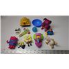 Image 1 : Assorted toys